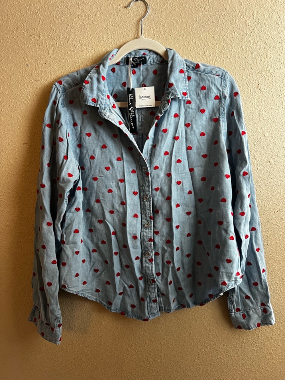 Velvet Heart Tencell Embroidered Heart Chambray Denim Top Size Large - Picture 2 of 6